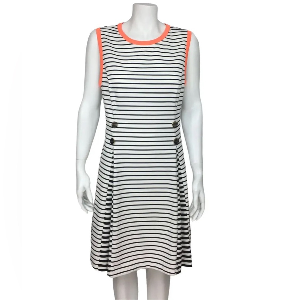 Ted Baker Adellee dress. Size 2. Lightly worn- Like new. No flaws.